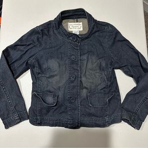 Levi Strauss Signature Women’s Denim Jean Jacket - Size Medium